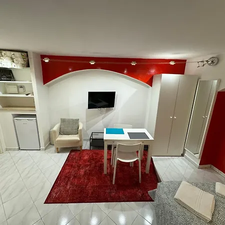 Urbana Colosseo Boutique Apartment-3