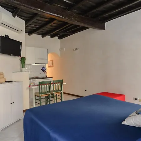 Urbana Colosseo Boutique Apartment-2